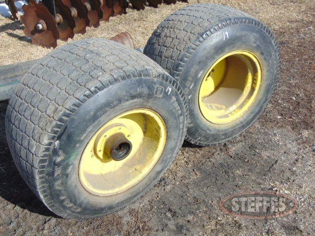 Large front flotation tires, 33-16LLx16.1, 6-bolt, _1.jpg